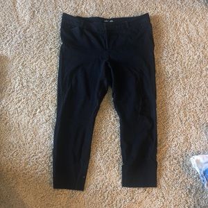 Black Old Navy Pixie pants